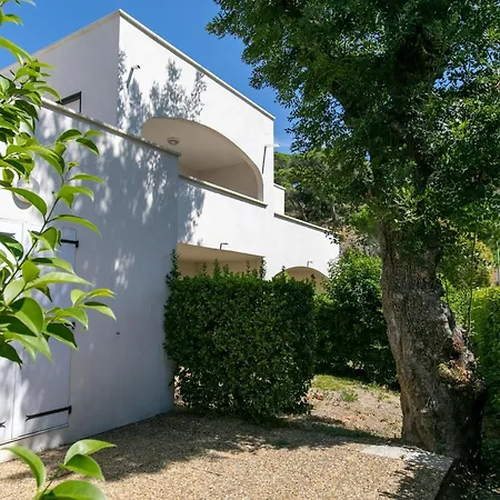 Apartahotel Cannes *